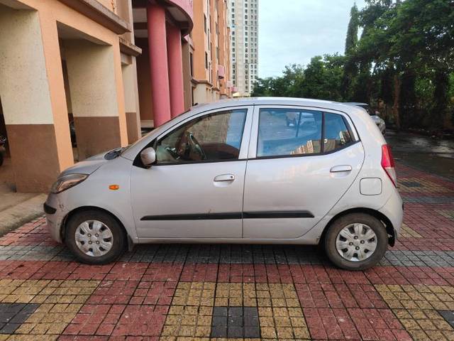 https://images10.gaadi.com/usedgaadi-sellcar/UsedCar/20a27fa5-e222-46eb-8b95-927be1c07222/59cddc51-ca70-485f-9e02-4bc5a66d9075.jpg?imwidth=6402