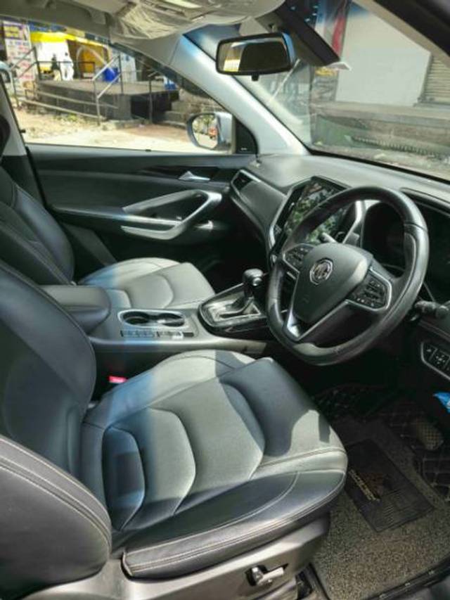 https://images10.gaadi.com/usedgaadi-sellcar/UsedCar/20ac89ad-7bde-4185-98d2-5c017215492d/1d22bfdb-bdbf-42d1-9123-39ecc4faab1c.jpg?imwidth=6401