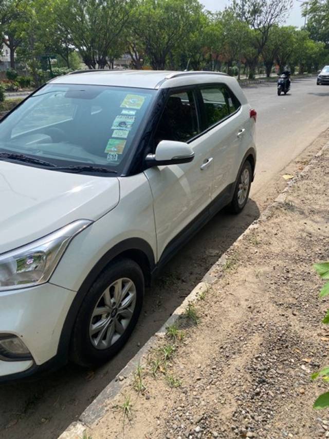 https://images10.gaadi.com/usedgaadi-sellcar/UsedCar/20ccfd99-319f-470d-8611-176f6fcf1b71/2fde2b92-9974-4487-8420-1ddd1e99894c.jpeg?imwidth=6400