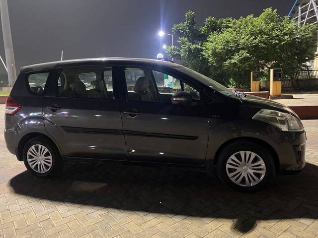 https://images10.gaadi.com/usedgaadi-sellcar/UsedCar/20e5b7ed-a99a-4775-a595-a819e81f3426/35df2067-09c3-42f9-bbbc-9b1aed78f062.jpg?imwidth=6401
