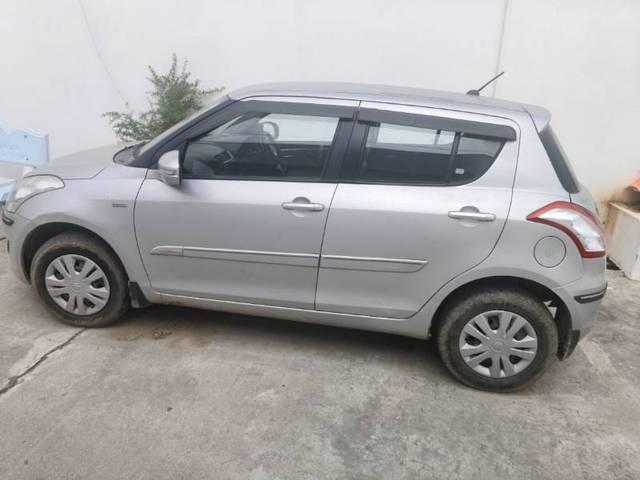 https://images10.gaadi.com/usedgaadi-sellcar/UsedCar/210574de-9695-4177-aa63-f038c6567bf3/a268d45e-0507-4681-bb86-c3a0ebd5bcad.jpg?imwidth=6401