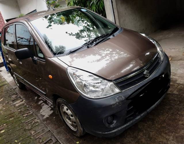 https://images10.gaadi.com/usedgaadi-sellcar/UsedCar/2108785f-0a2d-494c-b8ec-3304daffa799/52da36f2-3420-466a-a5c0-e6b3ffc640b7.jpeg?imwidth=6400