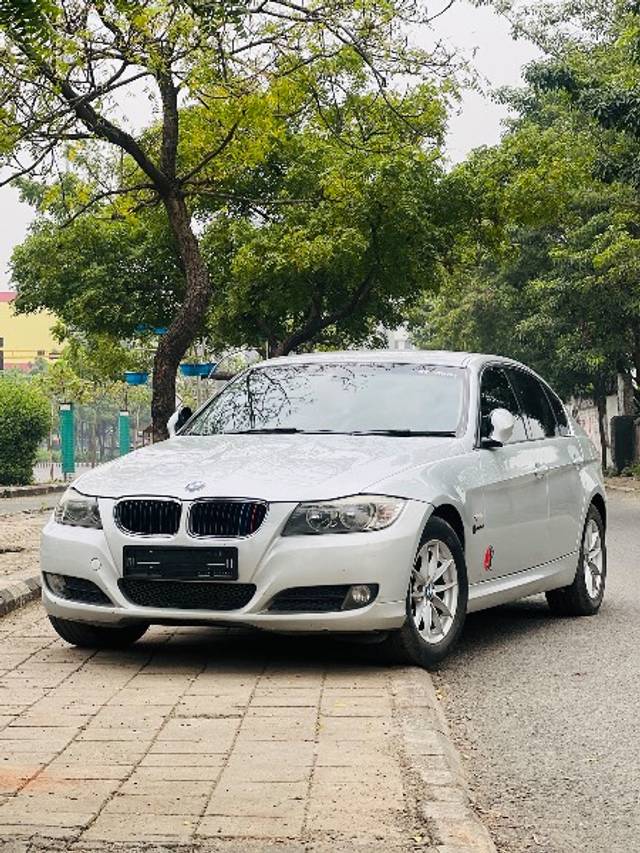 https://images10.gaadi.com/usedgaadi-sellcar/UsedCar/21379540-bf5f-4b02-9bb6-d09068838d92/b7073957-8367-4fe3-bc72-c57f50d6501c.jpg?imwidth=6400