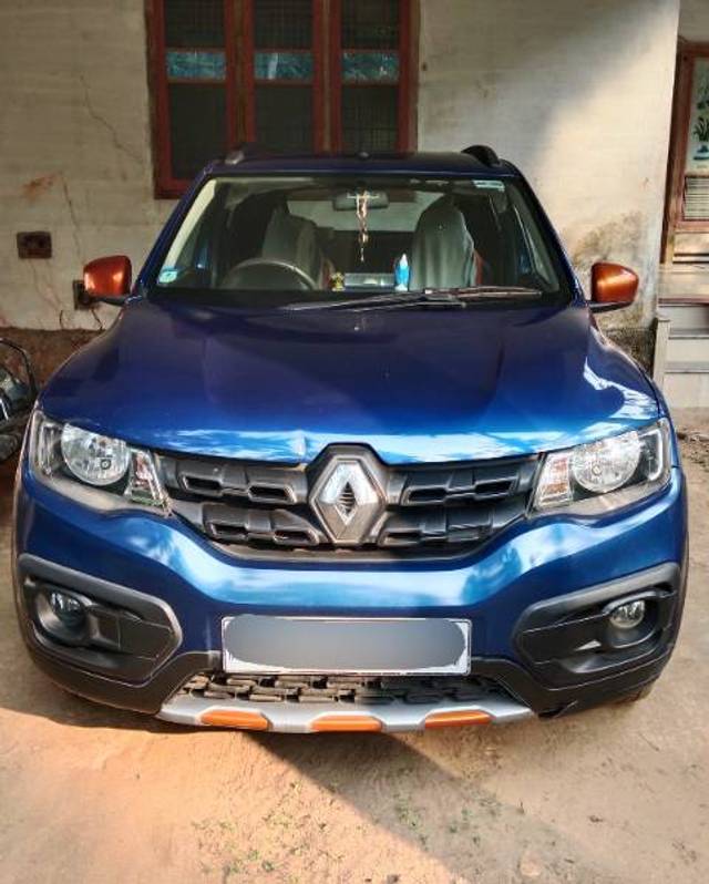 https://images10.gaadi.com/usedgaadi-sellcar/UsedCar/214065d4-55cf-410a-86d0-2fd0763791a1/63c54b34-e06c-4e32-b34f-030e1c13514b.jpg?imwidth=6400