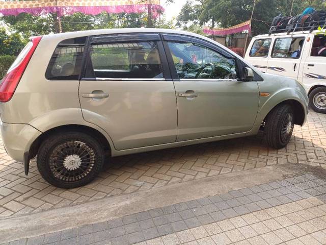 https://images10.gaadi.com/usedgaadi-sellcar/UsedCar/217b51d9-3225-4c0a-9918-f4bd7ac2536f/0df6c828-15d3-4fdc-b8ce-d0bd394184ef.jpg?imwidth=6402