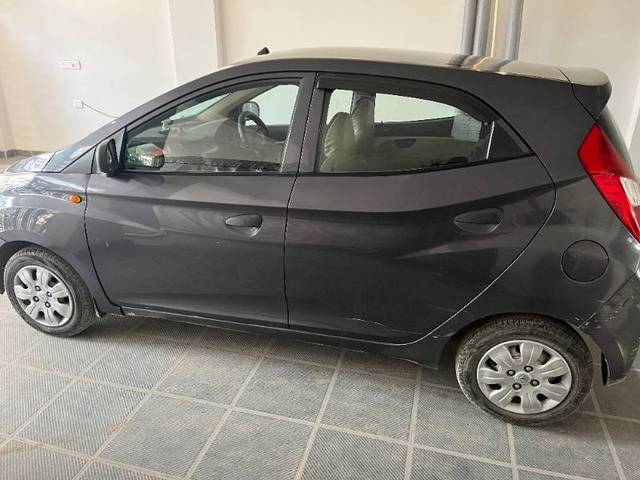 https://images10.gaadi.com/usedgaadi-sellcar/UsedCar/22049a8d-359f-4f2e-b056-34ef78761ed3/d5aa1fff-63a9-4a2f-aec0-39f6ecd79864.jpeg?imwidth=6401