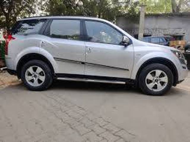 https://images10.gaadi.com/usedgaadi-sellcar/UsedCar/22686cba-906e-46dd-bc70-566d427c0a51/56c1e02f-2288-4d45-8738-ec195ac3b254.jpeg?imwidth=6401