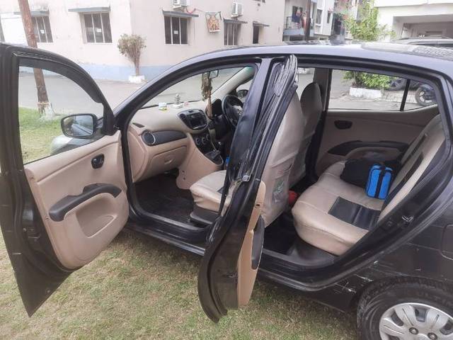 https://images10.gaadi.com/usedgaadi-sellcar/UsedCar/226b66e5-3f47-4e64-a9ff-ed0f26ccbbf4/8bccd282-a136-48cf-9bf3-d919d9a9e747.jpeg?imwidth=6402