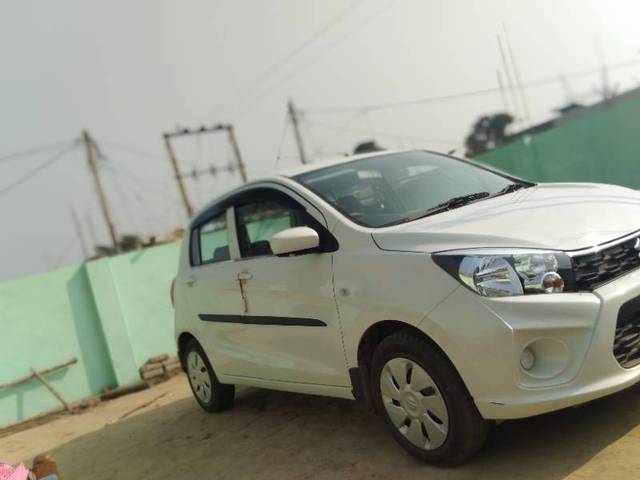 https://images10.gaadi.com/usedgaadi-sellcar/UsedCar/227b6c75-2745-47a8-8b3b-829ceaadc792/5bcf00ee-60d2-4837-87de-9288257c013c.jpg?imwidth=6400