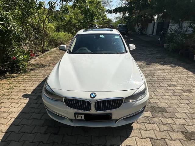 https://images10.gaadi.com/usedgaadi-sellcar/UsedCar/22818e6e-9929-4b9b-bcb7-7ddb569840c9/325c0015-1117-4145-9d55-43b04273b567.jpeg?imwidth=6400