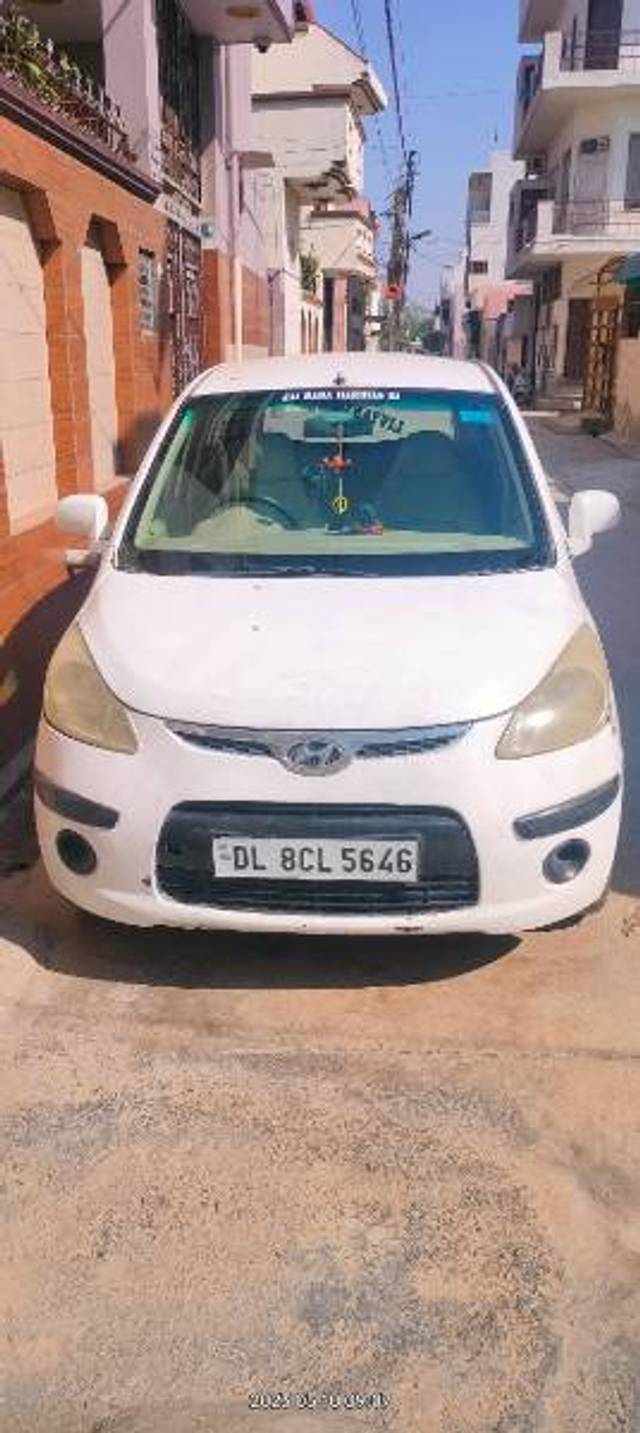 https://images10.gaadi.com/usedgaadi-sellcar/UsedCar/22e3982c-887b-40be-8183-5f053867bf22/8e761c29-b3f6-49bb-9907-fbc2169d8374.jpg?imwidth=6400