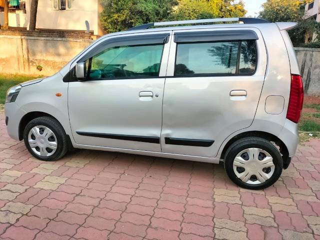 https://images10.gaadi.com/usedgaadi-sellcar/UsedCar/23109a4f-0e3c-4241-a16f-abc5f39d2b56/8437aeb0-3d95-45c6-bec9-8bbccf53bdfe.jpeg?imwidth=6402