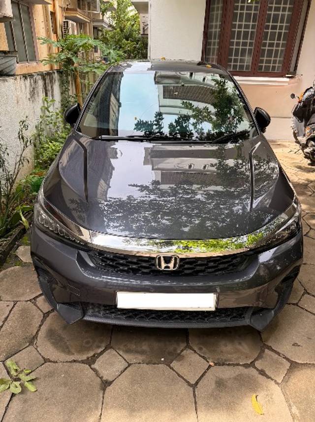 https://images10.gaadi.com/usedgaadi-sellcar/UsedCar/2373ddc4-e84a-4b5b-946b-b1aa7028b47e/1ee60f19-3d0a-4176-ad28-aa78767eedb1.jpeg?imwidth=6400