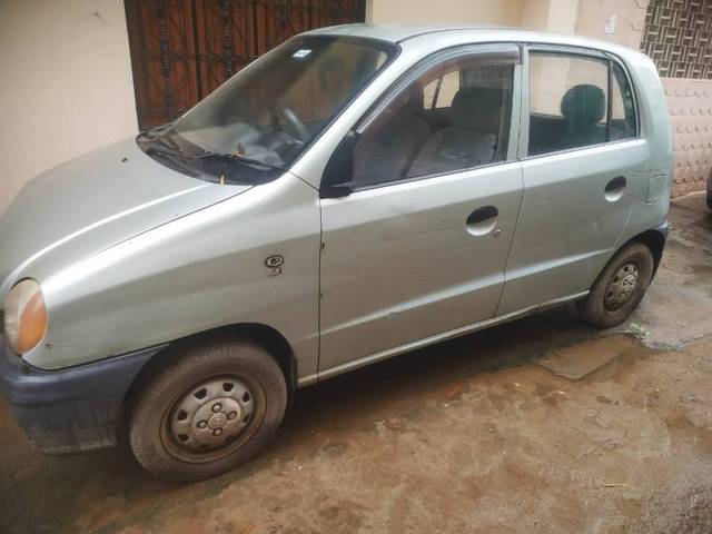 https://images10.gaadi.com/usedgaadi-sellcar/UsedCar/23df25bd-fa27-45d3-89bd-67918b71fe42/fe1333a7-2306-4cdd-b95b-0b3d5b408e79.jpg?imwidth=6400