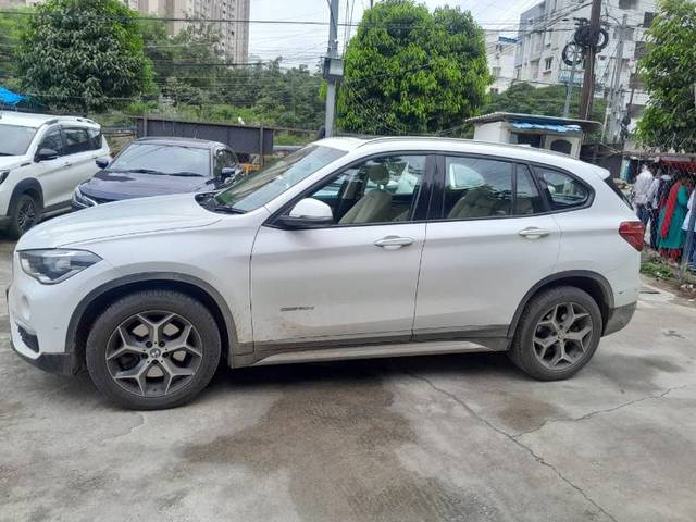 https://images10.gaadi.com/usedgaadi-sellcar/UsedCar/23ed77da-54fb-44e9-a916-ae05dea4a644/f9c519bd-118e-418a-b12f-f98d04ee9537.jpg?imwidth=6400