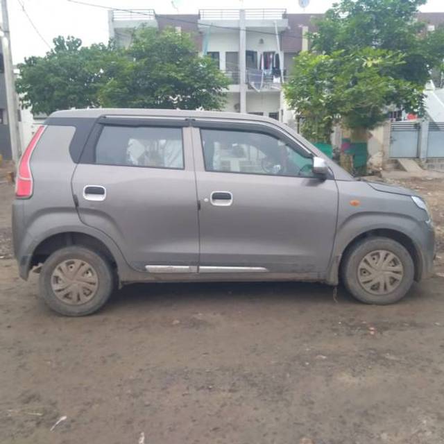 https://images10.gaadi.com/usedgaadi-sellcar/UsedCar/2408eecb-a154-4141-9683-6111fbb56a62/21b1e820-d081-4b9d-991c-6fe9939a985f.jpg?imwidth=6401