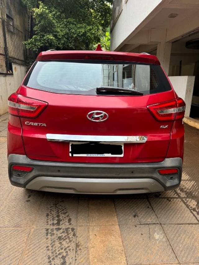 https://images10.gaadi.com/usedgaadi-sellcar/UsedCar/2471b677-383a-499b-9a2e-f8534f4d74b2/c7dd21eb-bb53-4b40-821c-ce0efc023f60.jpeg?imwidth=6402