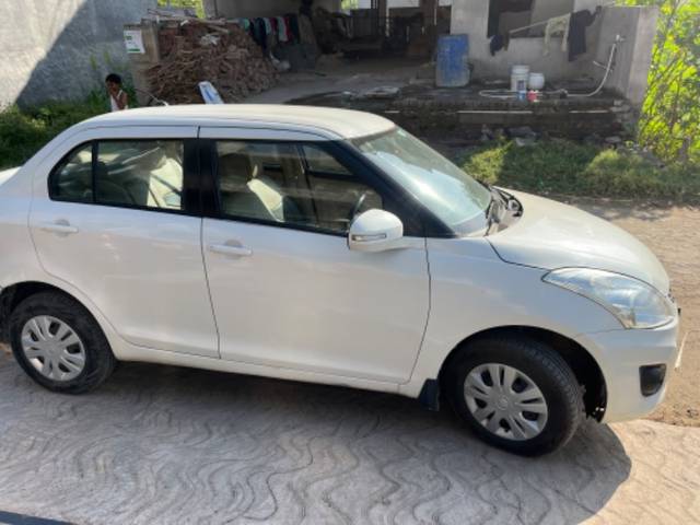 https://images10.gaadi.com/usedgaadi-sellcar/UsedCar/24d3858c-be73-4510-b26d-106f9a910e65/a2704a1b-f5aa-4c55-956b-f5cf6eb67ebe.jpeg?imwidth=6401