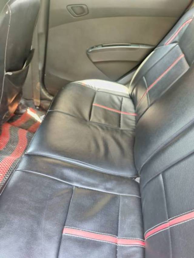 https://images10.gaadi.com/usedgaadi-sellcar/UsedCar/250f580e-59a4-4a86-81ec-3434a53c0059/c7f5f800-04bb-4b23-a632-4fb2d609001b.jpg?imwidth=6401