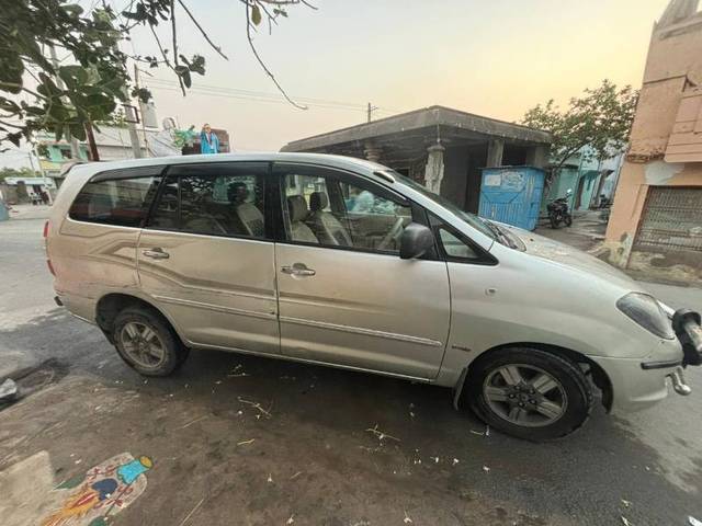 https://images10.gaadi.com/usedgaadi-sellcar/UsedCar/254ab346-db46-45c9-b9fd-dd10ac93b276/bd7803ca-f784-457f-a4ca-f0da237d70df.jpeg?imwidth=6401