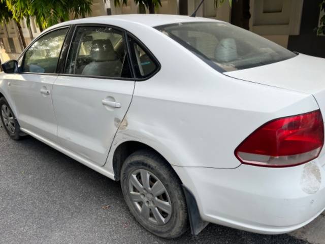 https://images10.gaadi.com/usedgaadi-sellcar/UsedCar/25b22174-ef79-4af2-be97-d44af2a64335/3c11b987-2725-494a-abef-f4ab174dfefa.jpeg?imwidth=6402