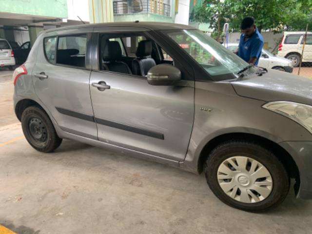 https://images10.gaadi.com/usedgaadi-sellcar/UsedCar/25c396ff-b09d-42dd-8747-f94b775d15be/8615430f-178e-480d-8fea-c5a7e337835f.jpeg?imwidth=6400