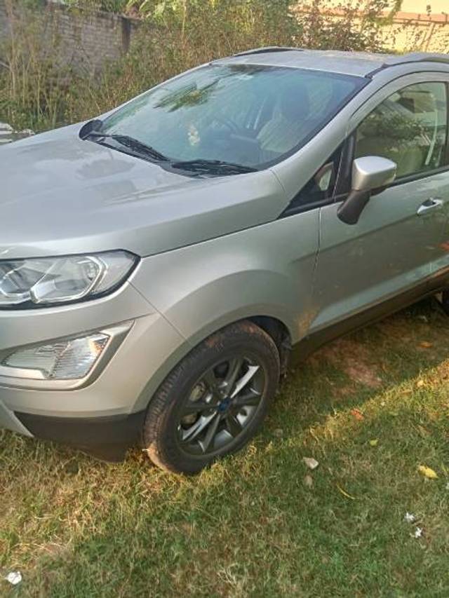 https://images10.gaadi.com/usedgaadi-sellcar/UsedCar/25efbff8-8d51-4034-9406-231b10c47f8f/f170d4a3-ecaa-4505-b4aa-daa32055f2b9.jpg?imwidth=6402