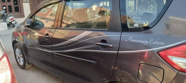 https://images10.gaadi.com/usedgaadi-sellcar/UsedCar/261b6526-d6ff-47ee-b33c-b3919a8d75f9/8b4606d1-f1c8-4974-9c47-91b2bbc35824.jpg?imwidth=6402