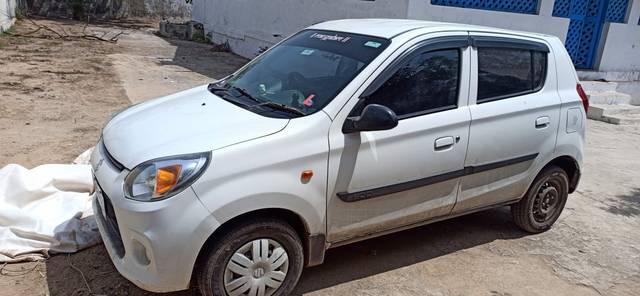 https://images10.gaadi.com/usedgaadi-sellcar/UsedCar/2630732b-7699-4069-93fe-c3be8235e85e/175393db-9e9f-47df-8dd8-27019c9fd433.jpg?imwidth=6400