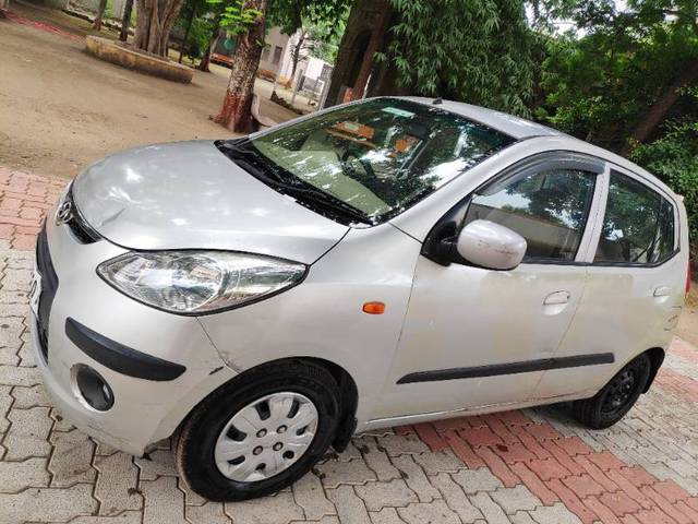 https://images10.gaadi.com/usedgaadi-sellcar/UsedCar/26348f72-f3a7-4a48-80df-8a702fa53814/d6be2213-0a51-4826-8835-462afd5422e9.jpg?imwidth=6400