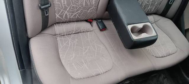 https://images10.gaadi.com/usedgaadi-sellcar/UsedCar/26464159-46c2-4f4e-bf34-6263816a7c2d/2b2afac3-3bef-4ba7-a81c-934d0918e2db.jpg?imwidth=6401