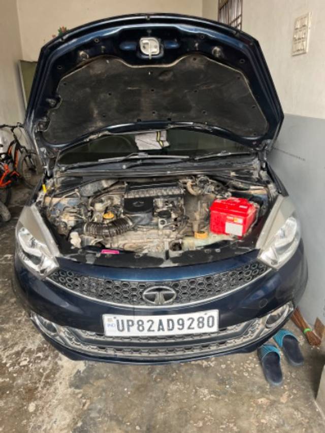 https://images10.gaadi.com/usedgaadi-sellcar/UsedCar/265f7ead-87be-48f9-a545-1824133dd5c3/0d8c3716-4121-4fa5-a4d1-06ec63021f6f.jpeg?imwidth=6402