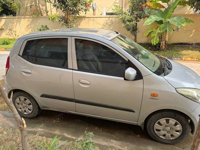 https://images10.gaadi.com/usedgaadi-sellcar/UsedCar/269daddf-a13b-495c-9914-3c6485cf1ec5/a112d749-4d0b-4198-a433-dd838c3491f8.jpg?imwidth=6401