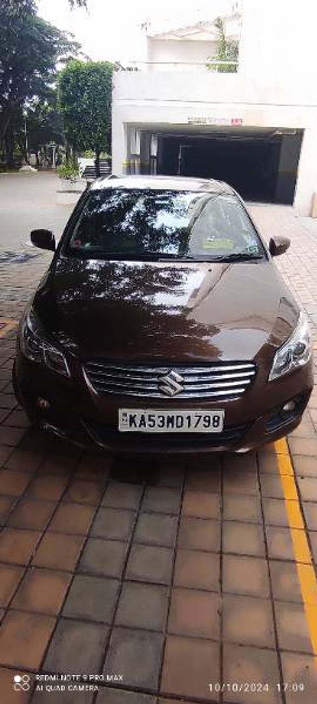 https://images10.gaadi.com/usedgaadi-sellcar/UsedCar/26ad307d-c692-4df2-b93b-8b0b376704fb/abeb4acd-1b11-4501-971b-003f72c1da4b.jpg?imwidth=6401