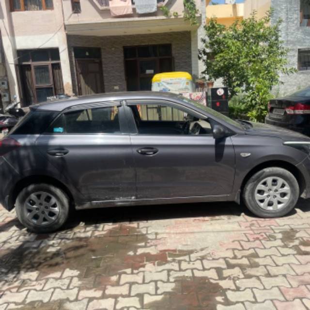 https://images10.gaadi.com/usedgaadi-sellcar/UsedCar/26c466ad-bdc3-4b33-bf28-cb3dc4f5a367/c8f74c59-c5f4-4ea7-814a-6851756e192a.jpeg?imwidth=6400