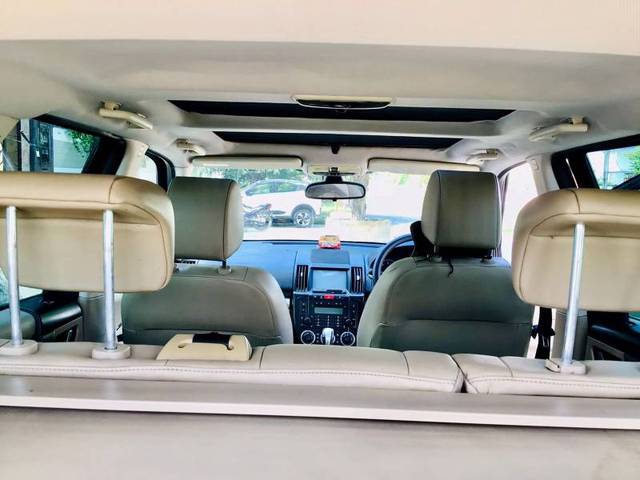 https://images10.gaadi.com/usedgaadi-sellcar/UsedCar/26efaaf9-2e14-48c5-9ba1-a769af605343/b6db3fb7-9c31-4784-8b94-aa6655e8d3bb.jpg?imwidth=6402