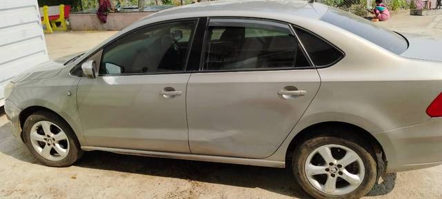 https://images10.gaadi.com/usedgaadi-sellcar/UsedCar/27816e39-8427-4caf-b0c6-c0f7ff3b42f7/5cfbebc3-a73d-4128-848f-081ea6ff74b6.jpg?imwidth=6400