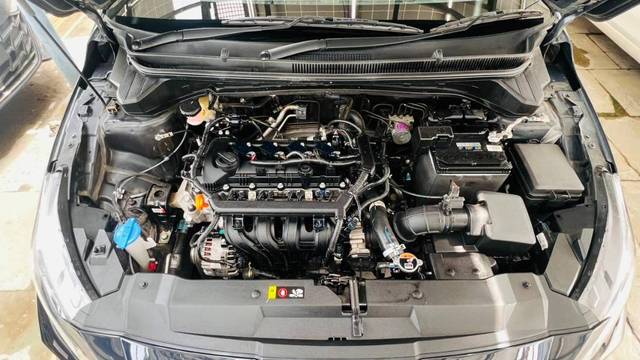 https://images10.gaadi.com/usedgaadi-sellcar/UsedCar/27862156-b676-4fb3-91b8-875ea0acbc93/16dbc001-517c-49f3-b7f3-8ccf82b49407.jpeg?imwidth=6401