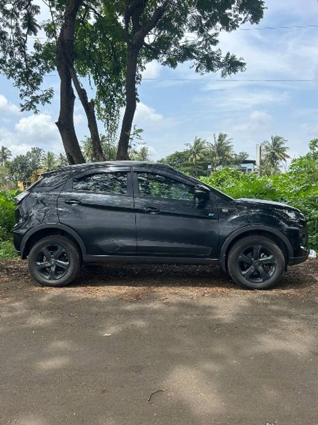 https://images10.gaadi.com/usedgaadi-sellcar/UsedCar/28094f96-d3d0-4a66-a71e-3beb2f250f62/584c6d5a-fc69-481f-abcf-4d0d0e81ea68.jpg?imwidth=6401