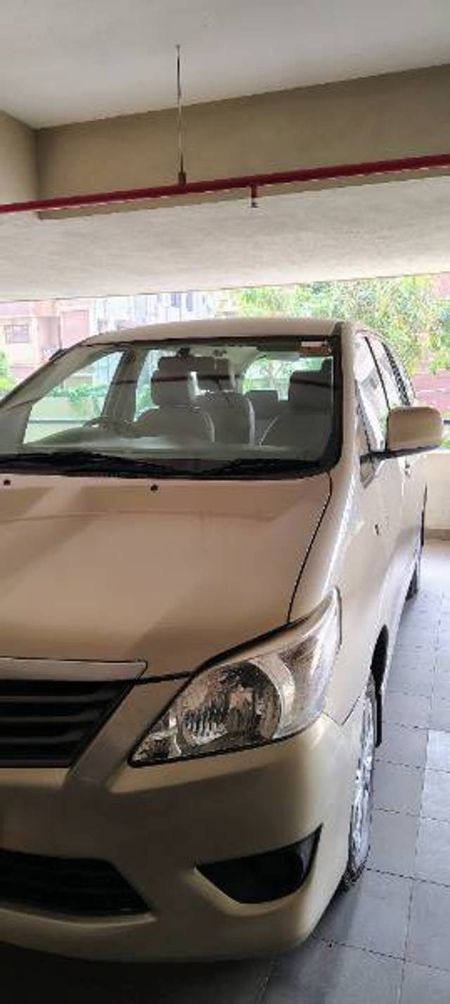 https://images10.gaadi.com/usedgaadi-sellcar/UsedCar/283bec66-3e18-44e6-bf6b-d65496f09e80/0dd0f837-5d47-4369-b555-823d3826e792.jpg?imwidth=6400