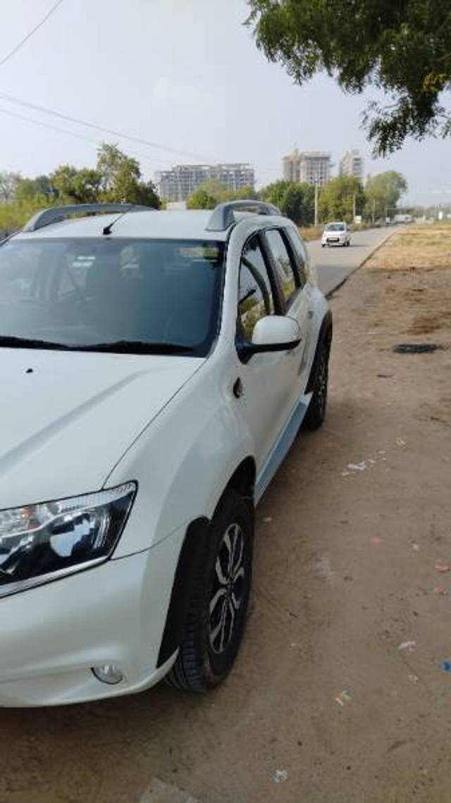https://images10.gaadi.com/usedgaadi-sellcar/UsedCar/284c9bda-e052-4676-af6a-e4765e15e439/c179f6e7-3229-4334-8108-e06284b33257.jpg?imwidth=6401