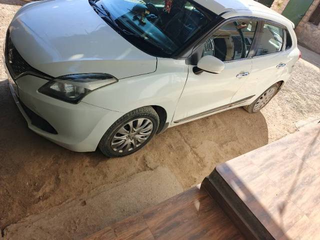 https://images10.gaadi.com/usedgaadi-sellcar/UsedCar/28aa2e8d-5749-45fd-a717-9a2b3b75fde0/7aa62ed9-4edb-486c-b42f-ebc082fffdbb.jpg?imwidth=6401