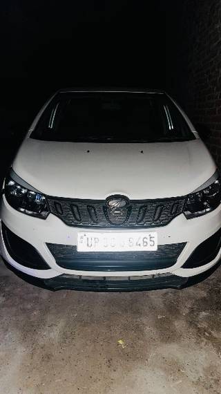 Mahindra Marazzo Mahindra Marazzo M2 8Str BSIV