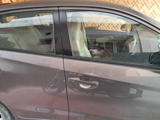 https://images10.gaadi.com/usedgaadi-sellcar/UsedCar/293221b7-7806-4523-9749-ebbd7b4c9a35/bb6feb61-0ce5-4cb4-93f8-de843655a8d4.jpg?imwidth=6402