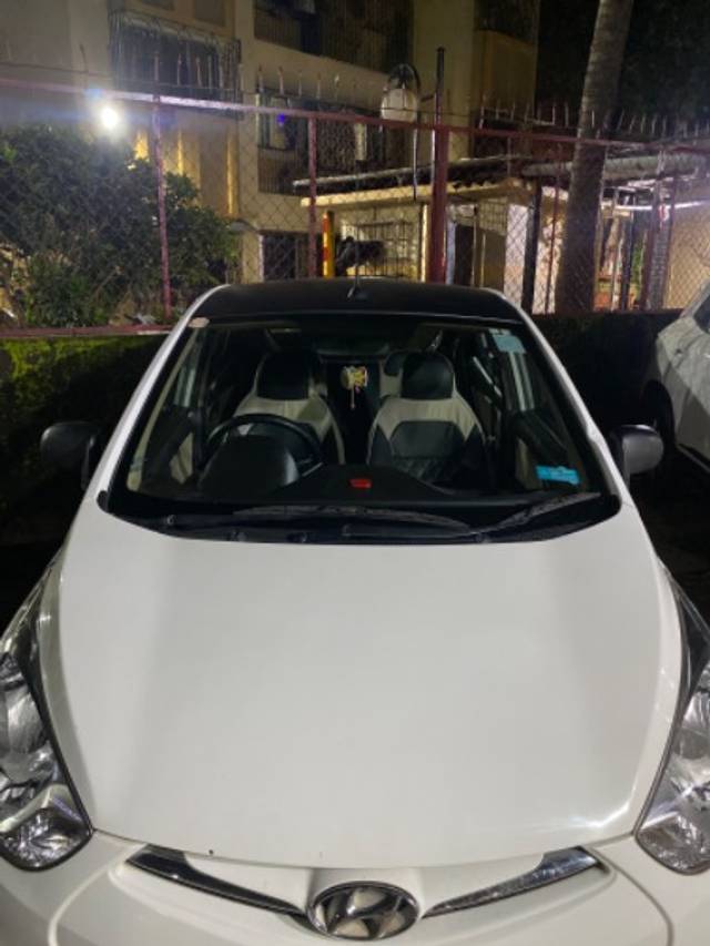https://images10.gaadi.com/usedgaadi-sellcar/UsedCar/2a6e4fa2-9006-4469-a930-abce606c3913/b56a0d4c-f440-43db-9ff5-0298a500d608.jpg?imwidth=6400