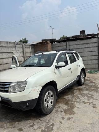 Renault Duster 2012-2015 Renault Duster 110PS Diesel RxZ