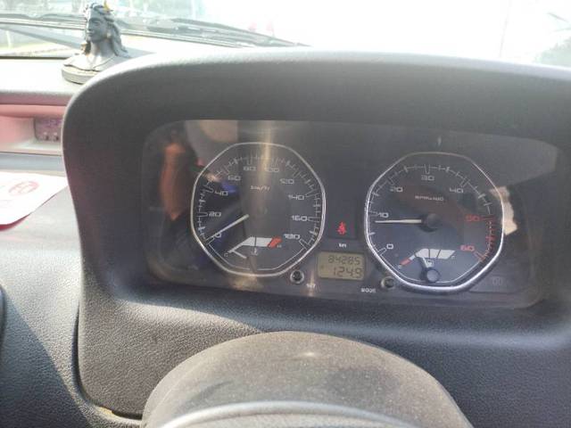 https://images10.gaadi.com/usedgaadi-sellcar/UsedCar/2a8bdb7e-f1c4-469c-9320-0fcb607d2eb0/3a4bcf51-ff78-43d1-b55e-726a9c2bf4a0.jpg?imwidth=6402