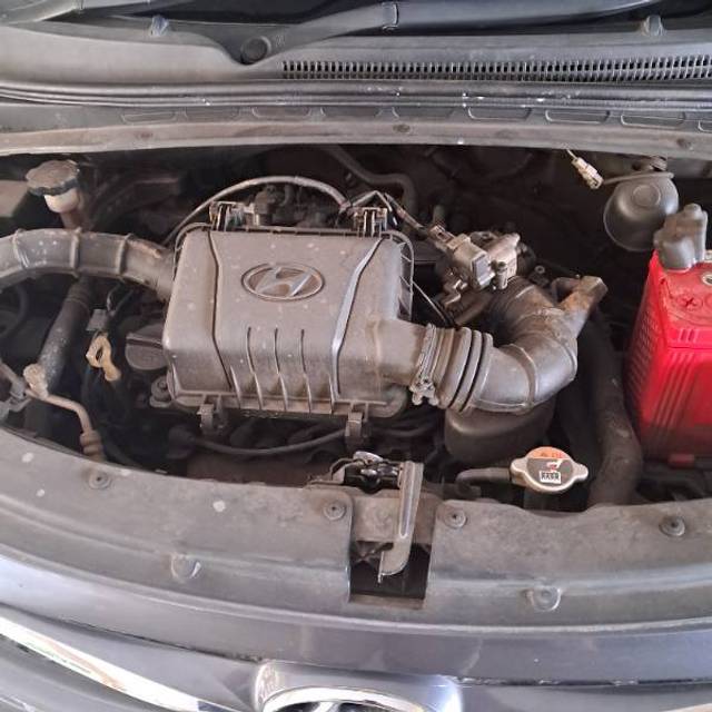 https://images10.gaadi.com/usedgaadi-sellcar/UsedCar/2ada6036-3b40-4d69-9f03-b6981a3bd644/c9f23818-8164-40de-bf18-3f9e4180800c.jpg?imwidth=6401
