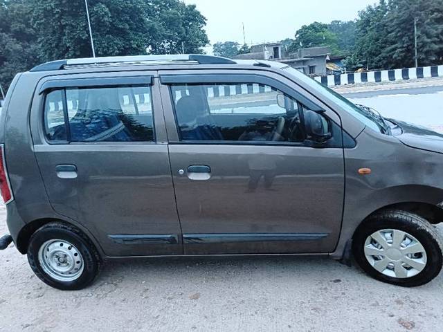 https://images10.gaadi.com/usedgaadi-sellcar/UsedCar/2b7dfda6-1222-4d68-9b85-ebe407b5d82e/4af8bf73-e1e3-4a16-a5be-236c9e95a679.jpg?imwidth=6401