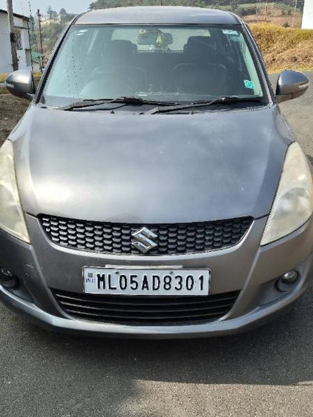 https://images10.gaadi.com/usedgaadi-sellcar/UsedCar/2bb3f7f7-b788-4474-8776-4872d8f95bfd/eefbd704-c810-4c9b-ba30-fb1f73ec936c.jpg?imwidth=6400